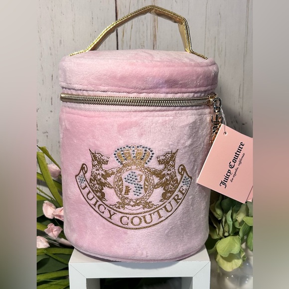 Juicy Couture Pink Velvet Travel Cosmetic Case NWT - Picture 1 of 10